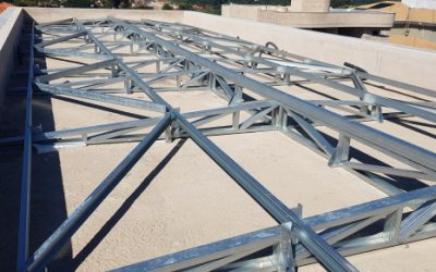 Impacto ambiental dos telhados metálicos: Reciclagem e sustentabilidade